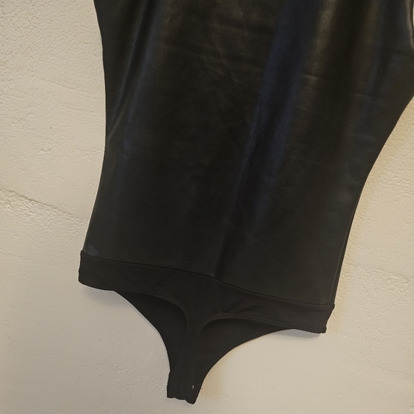 Express Bodycon Faux Leather High  Neck Bodysuit Black - Picture 8 of 12